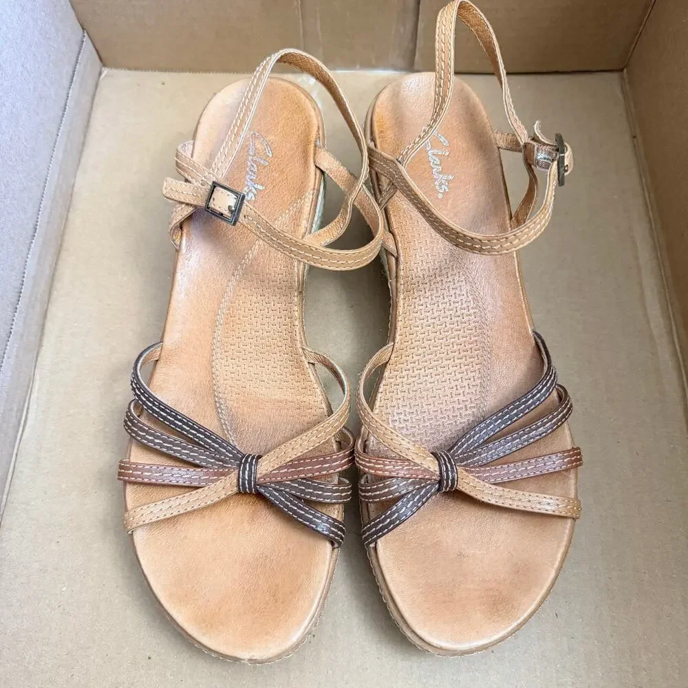 Clarks Artisan Womens 8.5 Wedge Espadrille Sandals Leather Ankle Strap Comfort